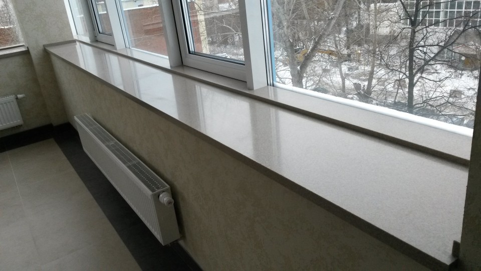 Подоконник из кварцевого камня